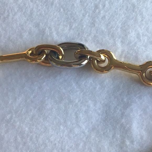 Authentic retired Louis Vuitton necklace - Picture 7 of 8